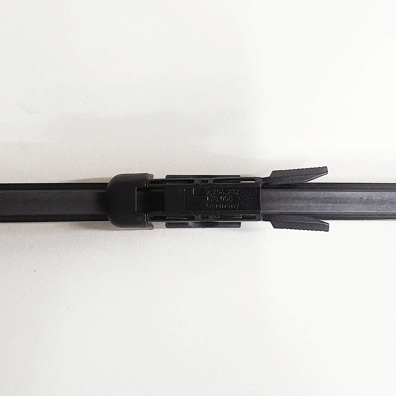 Genuine Mercedes-Benz A Class Rear Wiper Blade 176 Models - Image 3