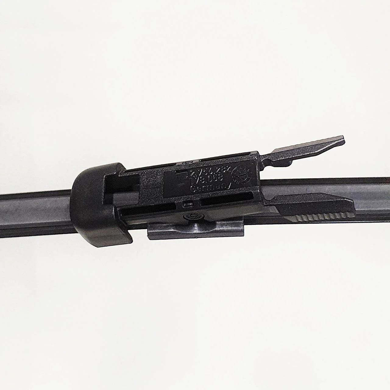 Genuine Mercedes-Benz A Class Rear Wiper Blade 176 Models - Image 4