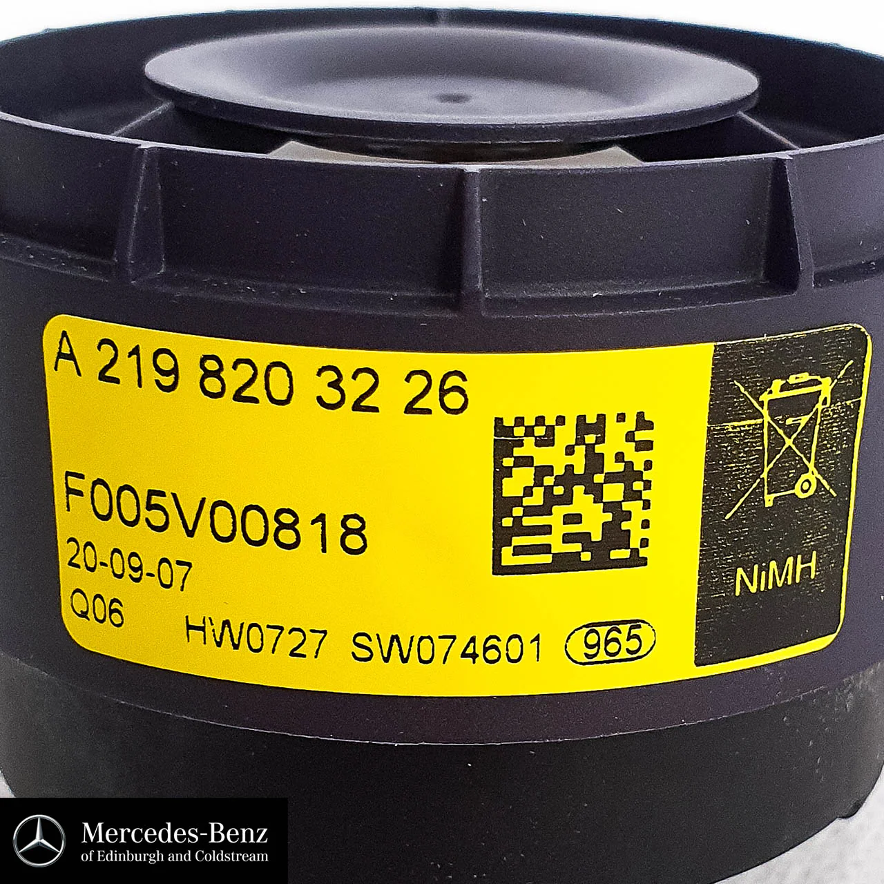 Genuine Mercedes-Benz alarm siren A2198203226 - Image 8