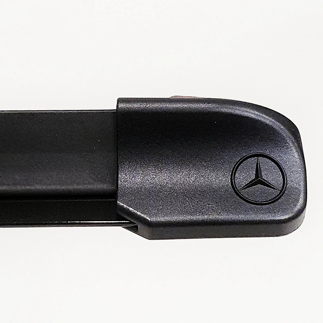 Genuine Mercedes-Benz C Class 205 Models, GLC, EQC Front Wiper Blades - Image 5