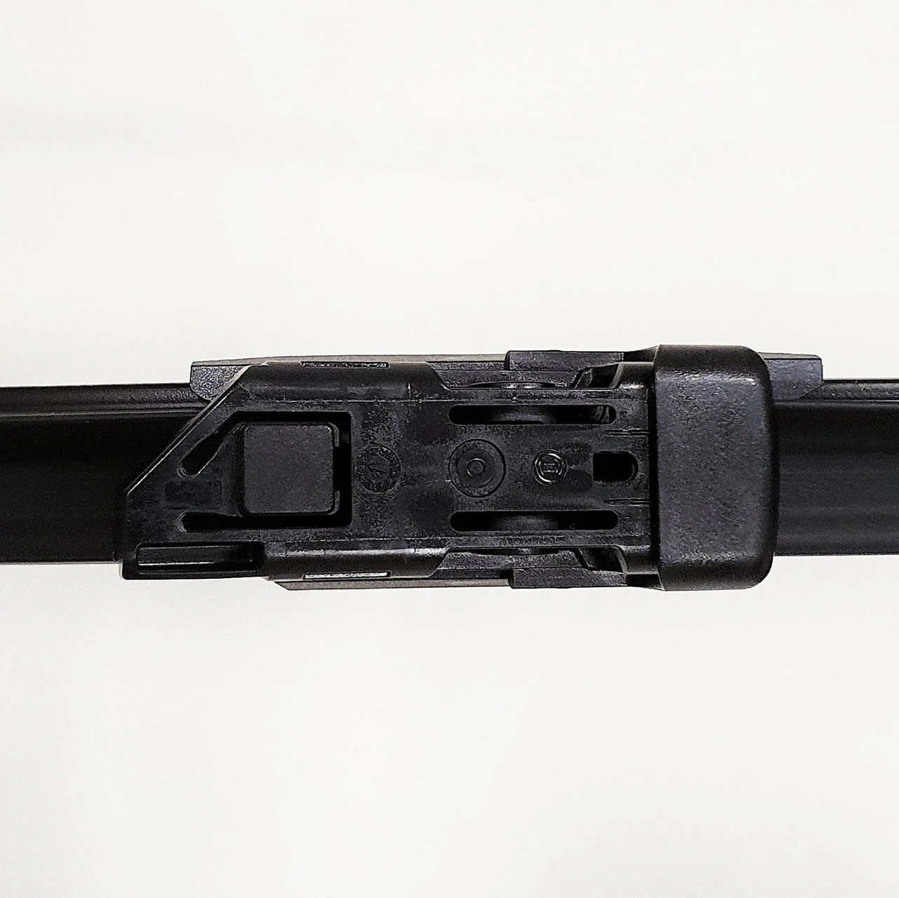 Genuine Mercedes-Benz C Class, E Class Front Wiper Blades - Image 4