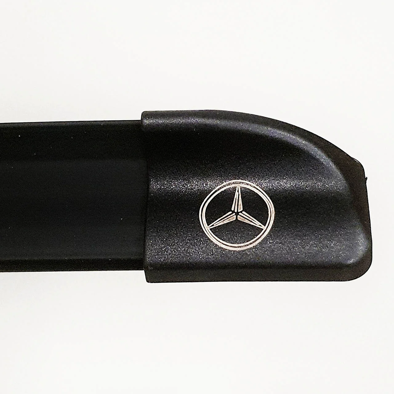 Genuine Mercedes-Benz C Class, E Class Front Wiper Blades - Image 5