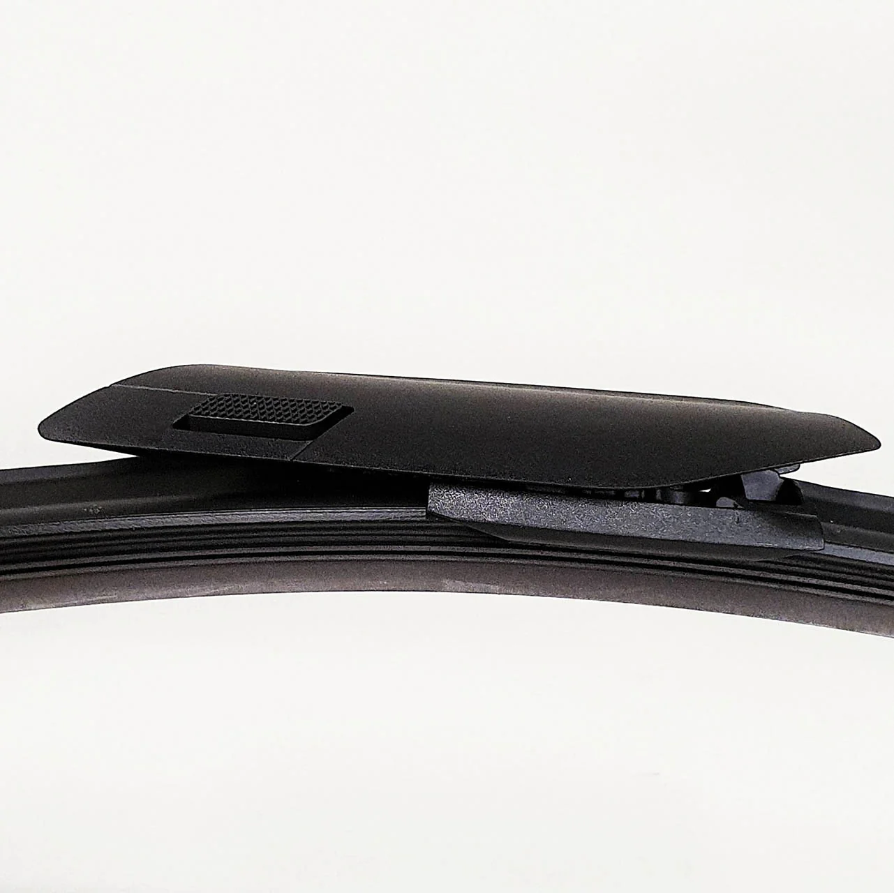 Genuine Mercedes-Benz C Class Front Wiper Blades 206 Models - Image 3