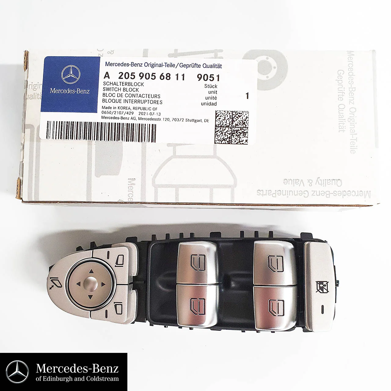Genuine Mercedes-Benz C Class Window/Mirror Switch Assembly Block 205 model - Image 11