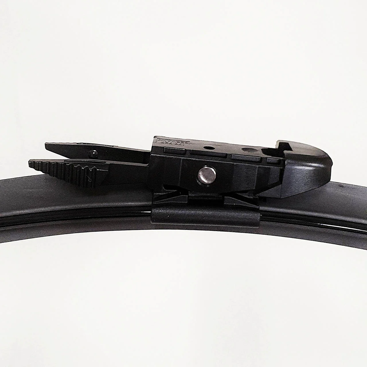 Genuine Mercedes-Benz M Class, GL Class, R Class Front Wiper Blades - Image 3