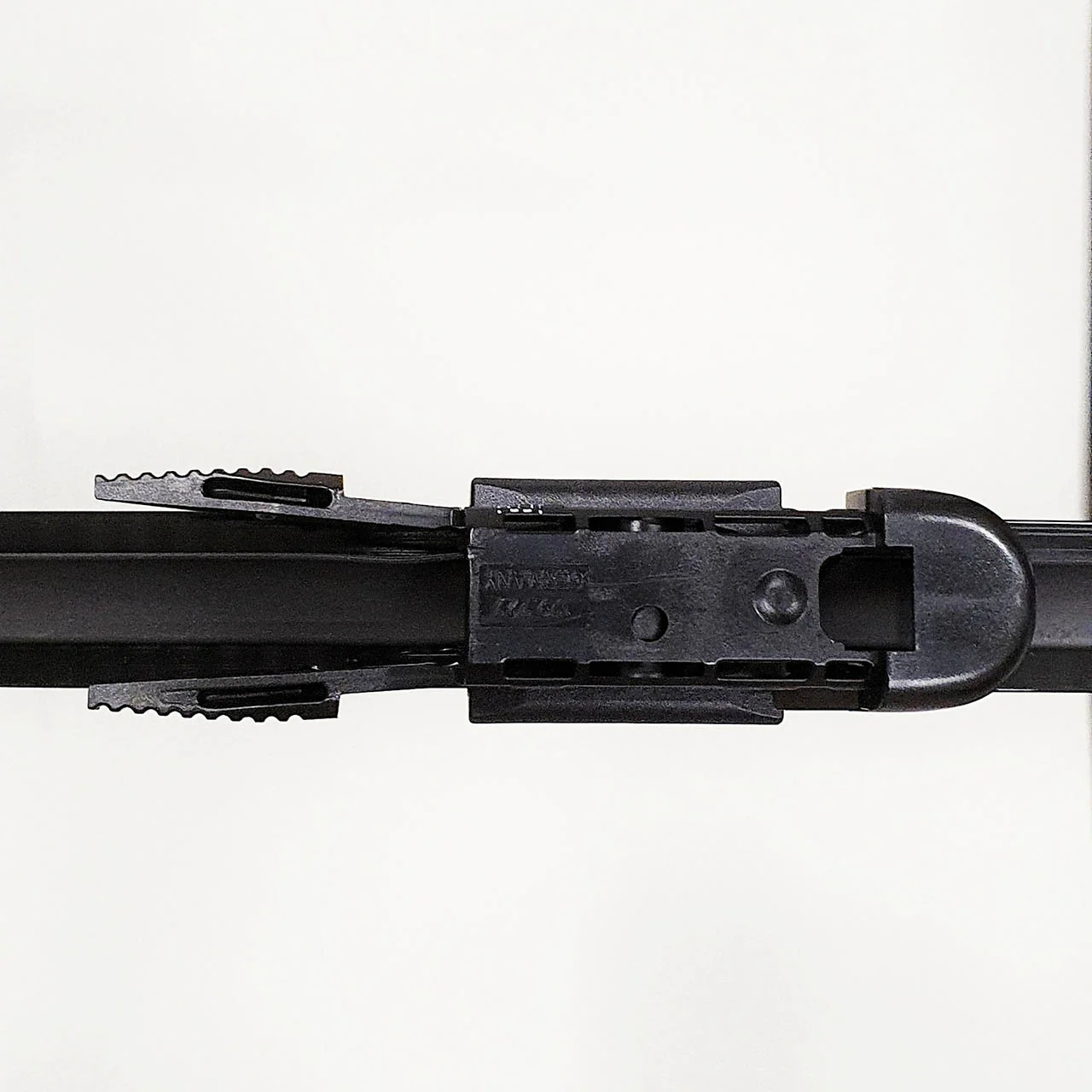 Genuine Mercedes-Benz M Class, GL Class, R Class Front Wiper Blades - Image 4