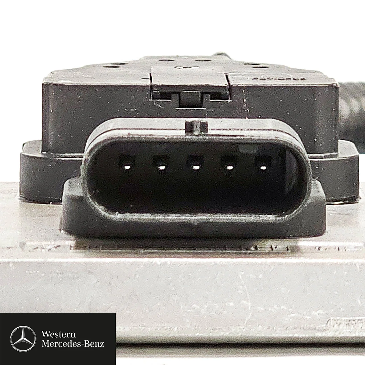 Genuine Mercedes-Benz NOx Sensor A0009050219 - Image 3