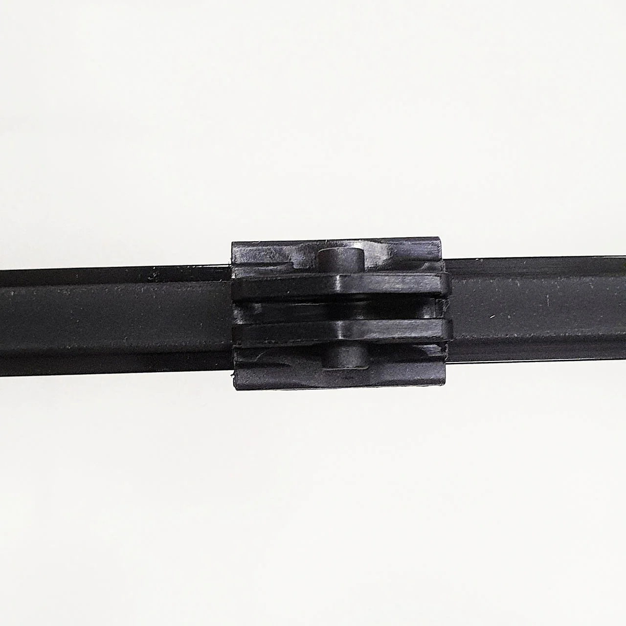 Genuine Mercedes-Benz V Class Rear Wiper Blade For 447 Models - Image 4